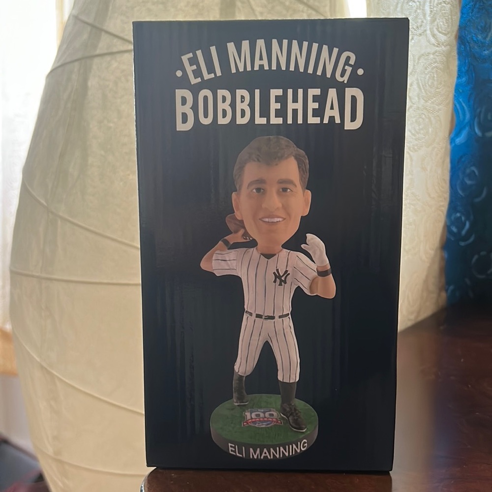 Eli Manning in Yankee Uniform Bobblehead Giants 100th Season